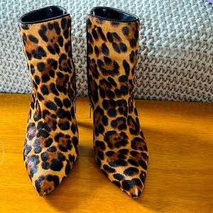 Vince Camuto. Printed boots.